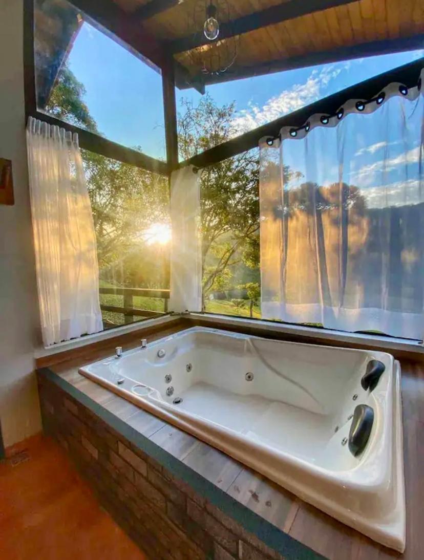 Cabana Sassafras Com Hidromassagem Alfredo Wagner Exterior photo